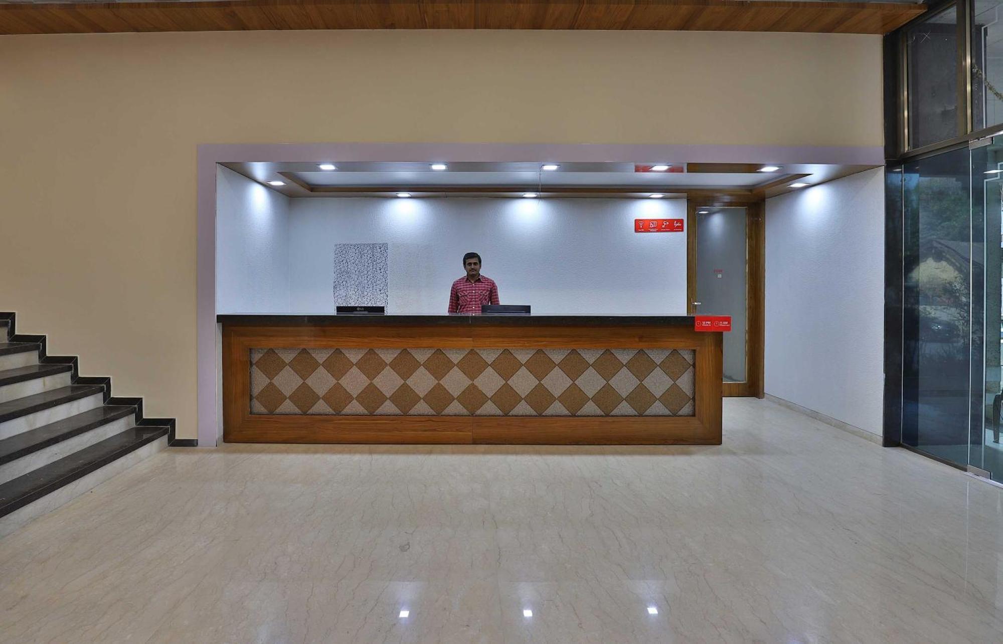 Collection O Hotel Panchsheel 바도다라 외부 사진